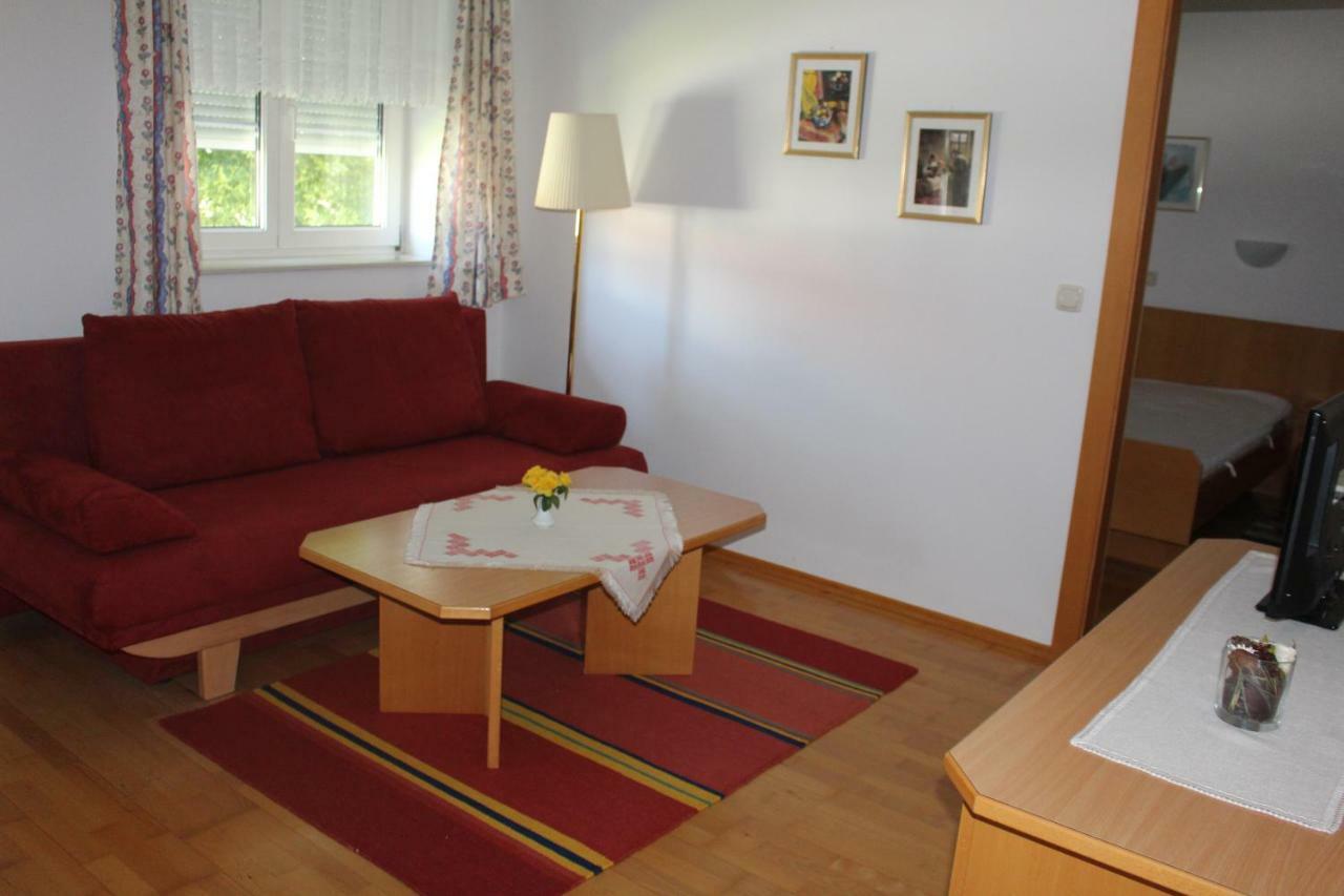 Appartement Berni Strebersdorf Екстериор снимка