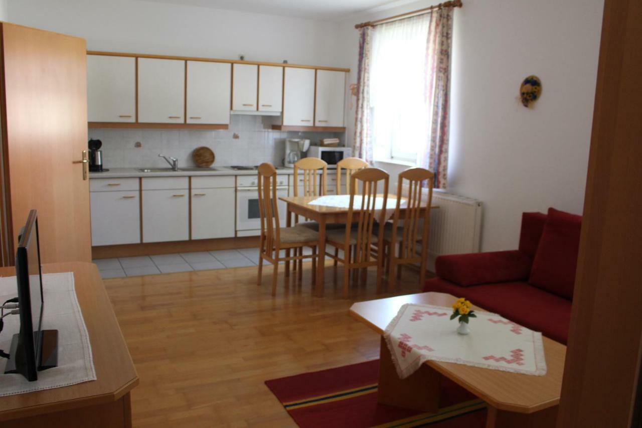 Appartement Berni Strebersdorf Екстериор снимка