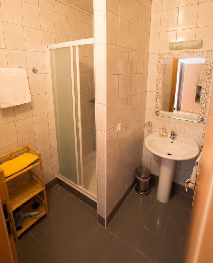 Appartement Berni Strebersdorf Екстериор снимка